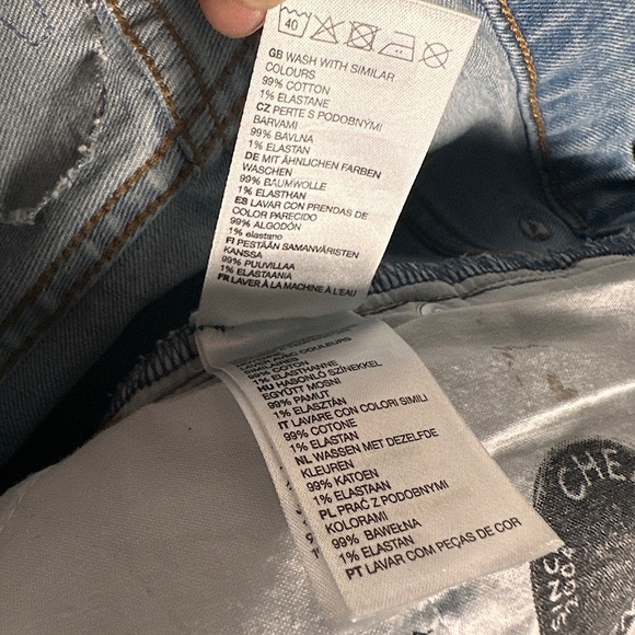 3/$20 💥 Cheap Monday Donna Fanbase High Rise Raw Hem Denim Straight Leg Jeans - Picture 12 of 16